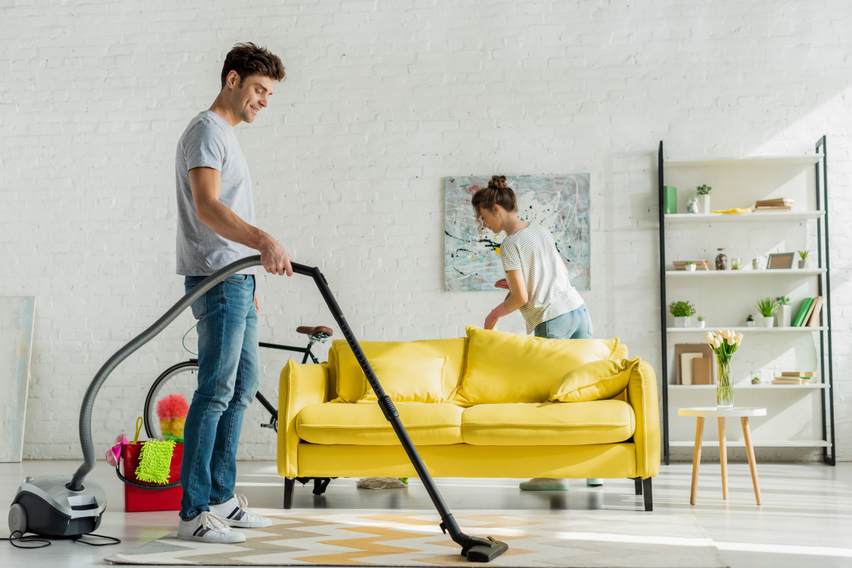 Gölhisar Bayan Temizlikçi